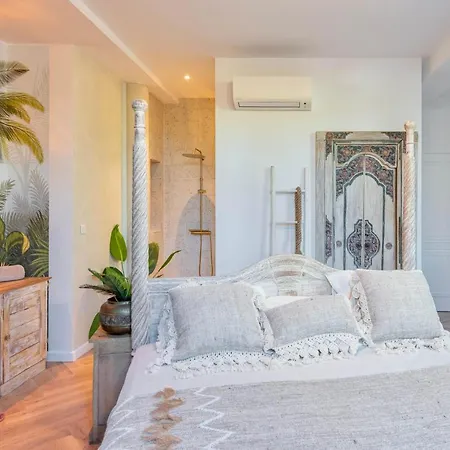 Carbo D'hotes Mourillon, 4 Belles Chambres, Piscine Bed & Breakfast